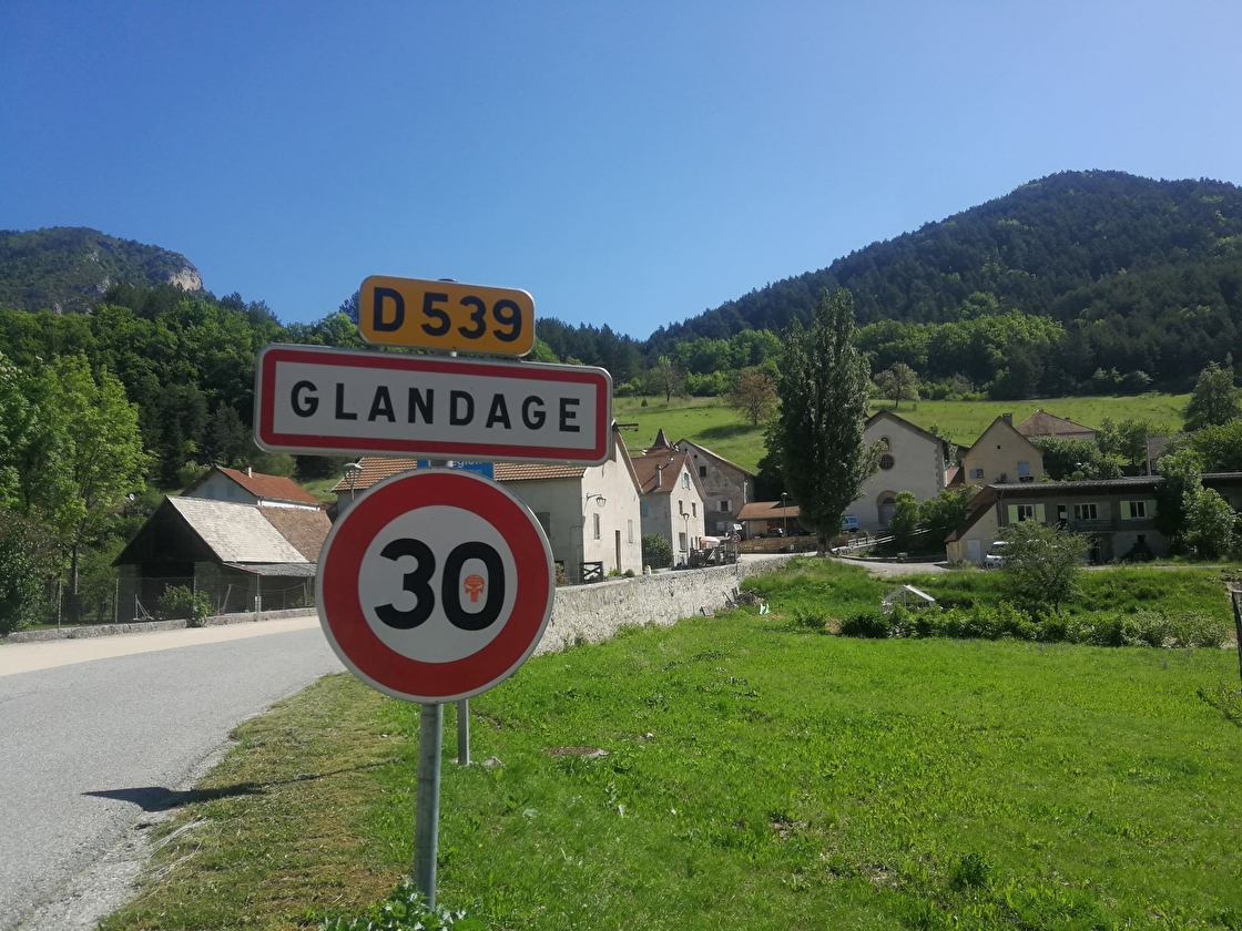 Glandage