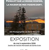 Exposition de photographie - Pendant que le monde respire, la maison de mes voisins dort.