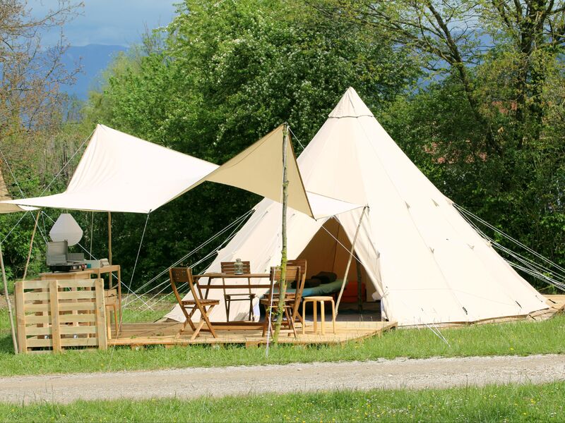 Camping Les Ecureuils - Recoubeau Jansac