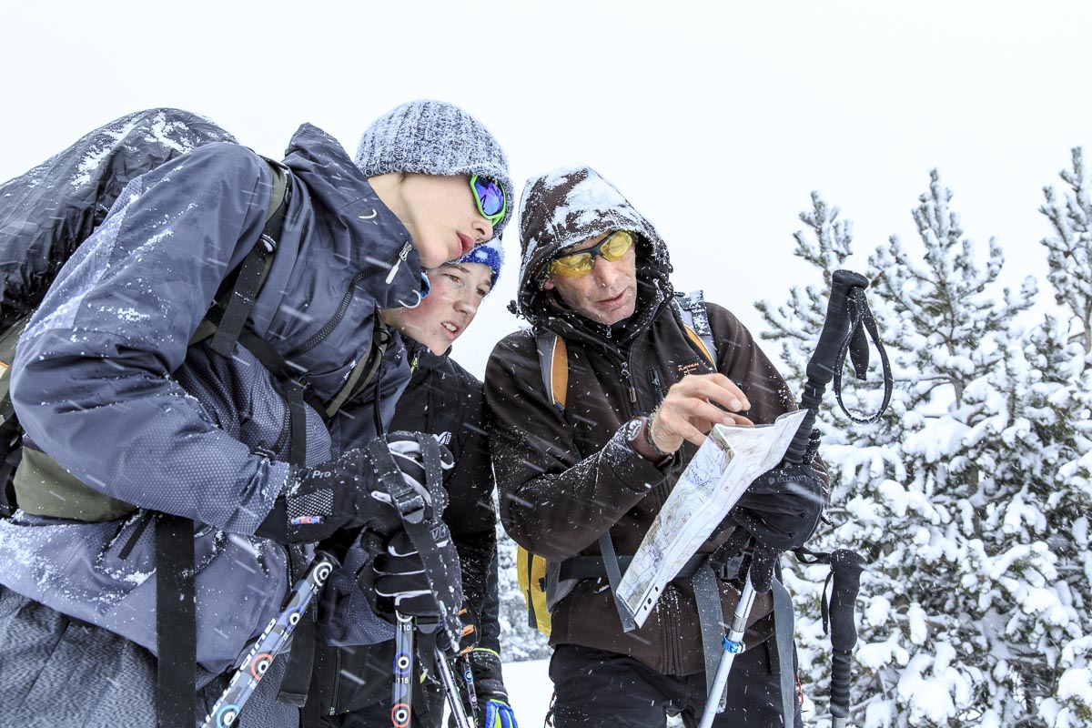 Rando en ski nordique avec bivouac en tente trappeur ou en refuge sur les Hauts Plateaux du Vercors avec Pascal Giroutru