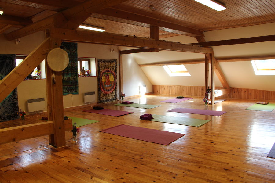 salle de yoga gîte d'étape la sauvagine